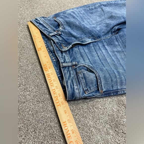 American Eagle women’s highest rise mom jeans sz 8S medium wash stretch blue - Picture 10 of 15